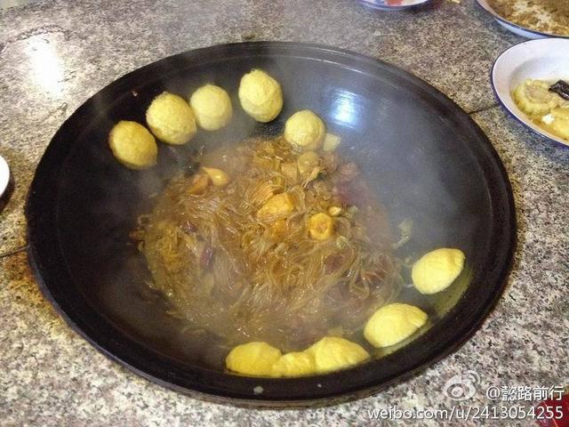 吃貨去哈爾濱一定要吃哪些當?shù)氐男〕裕?></a></p>

<p>（6）紅腸干腸也不錯，可以帶回去點</p>
<p><a href=