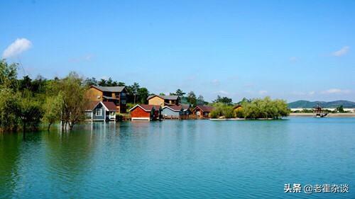在你心里中國(guó)國(guó)內(nèi)4大旅游景點(diǎn)是哪幾個(gè)地方，你會(huì)如何排名？